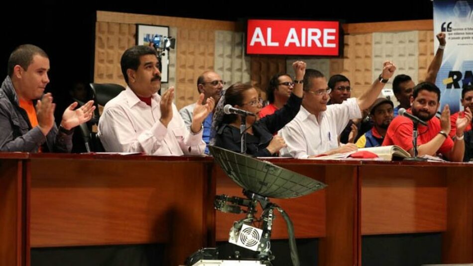 Maduro: Ameritamos ampliar, afinar y expandir el esfuerzo por la batalla comunicacional en Venezuela
