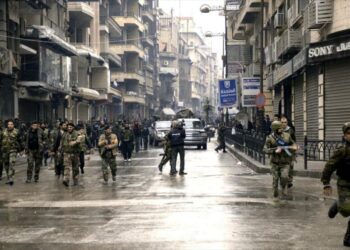 Ejército sirio avanza por Alepo tras fallida ofensiva terrorista