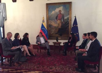 Venezuela desea reforzar canales de comunicación con Europa