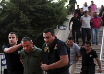 Unión Progresista de Fiscales, JpD y Medel junto a la asociación turca YARSAV, piden al embajador turco la liberación inmediata de los jueces y fiscales detenidos