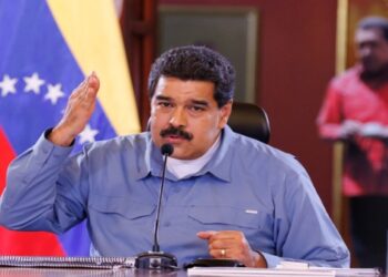 Maduro insta a lograr la revolución económica productiva