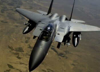 EEUU lanza su primer ataque aéreo en Libia