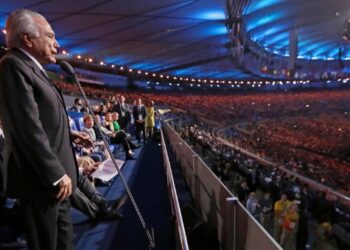 Brasileños abuchean a Michel Temer en inauguración de Río 2016
