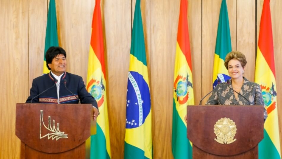 Evo Morales dice que juicio a Rousseff es “injusto” y pretende contener rebelión del pueblo