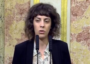 Alexandra Fernández deixa claro o non de En Marea a Rajoy e acúsao de vivir «fóra da realidade»