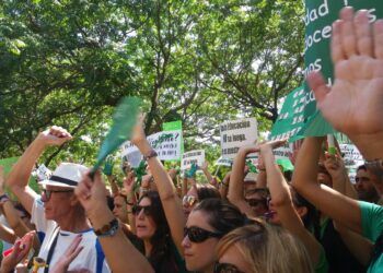 IU Andalucía apoya las movilizaciones contra la pérdida de plazas de profesorado de Infantil y Primaria