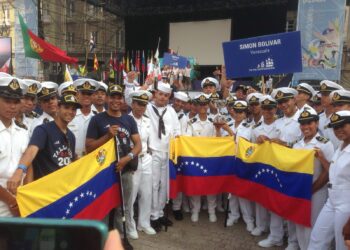 Buque escuela Simón Bolívar obtuvo primer lugar como el más rápido en regata «Velas Europa 2016»