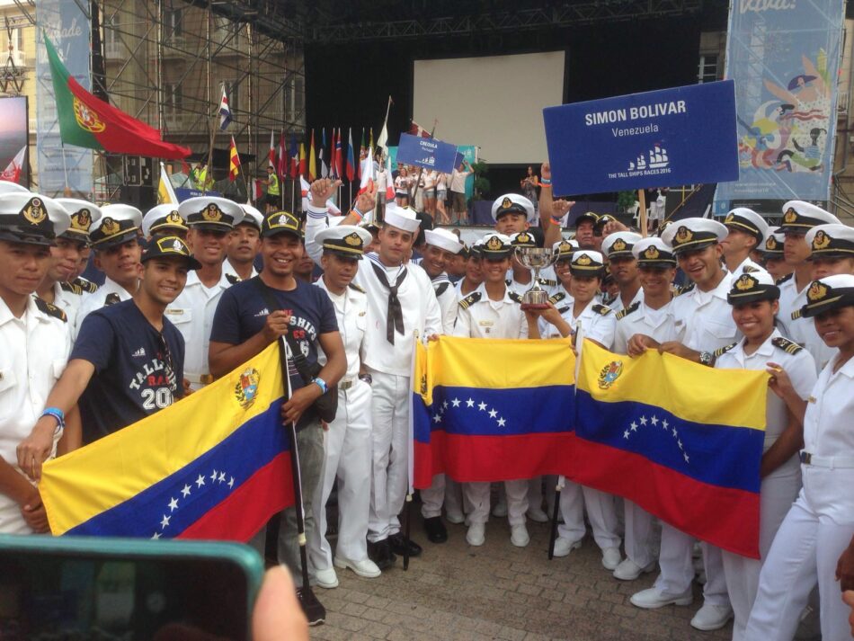 Buque escuela Simón Bolívar obtuvo primer lugar como el más rápido en regata «Velas Europa 2016»