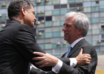 Mercosur: Uruguay y Ecuador apoyan a Venezuela