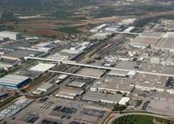 CGT secunda la huelga indefinida en Acciona Facility Services-Ford Almussafes y exige que no haya recortes de ningún tipo