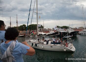 El velero Zaytouna-Oliva llega hoy a Ajaccio (Francia)