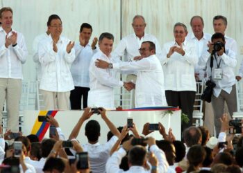 Izquierda Unida traslada su “felicitación a las partes” por la histórica firma hoy del acuerdo de paz en Colombia