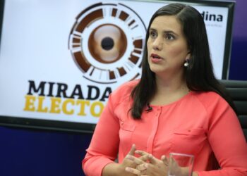 Verónika Mendoza: «Perú no se beneficia de sus recursos»