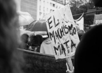 Crónica: Bajo La Lluvia Las Mujeres Inundamos las Calles de Buenos Aires