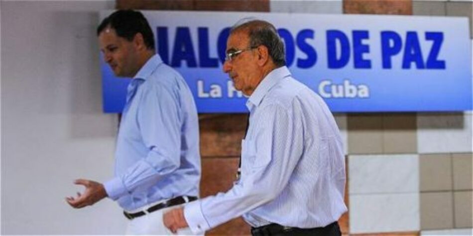 Después de reunirse con enviado del Gobierno en La Habana, las FARC insisten en que el Acuerdo de Paz no se debe cambiar