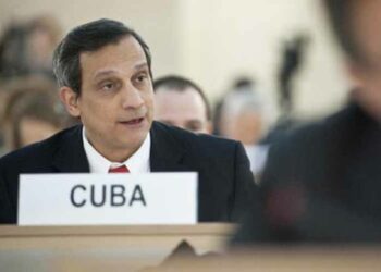 Bloqueo de EE.UU. obstaculiza desarrollo de Cuba, denuncia embajador