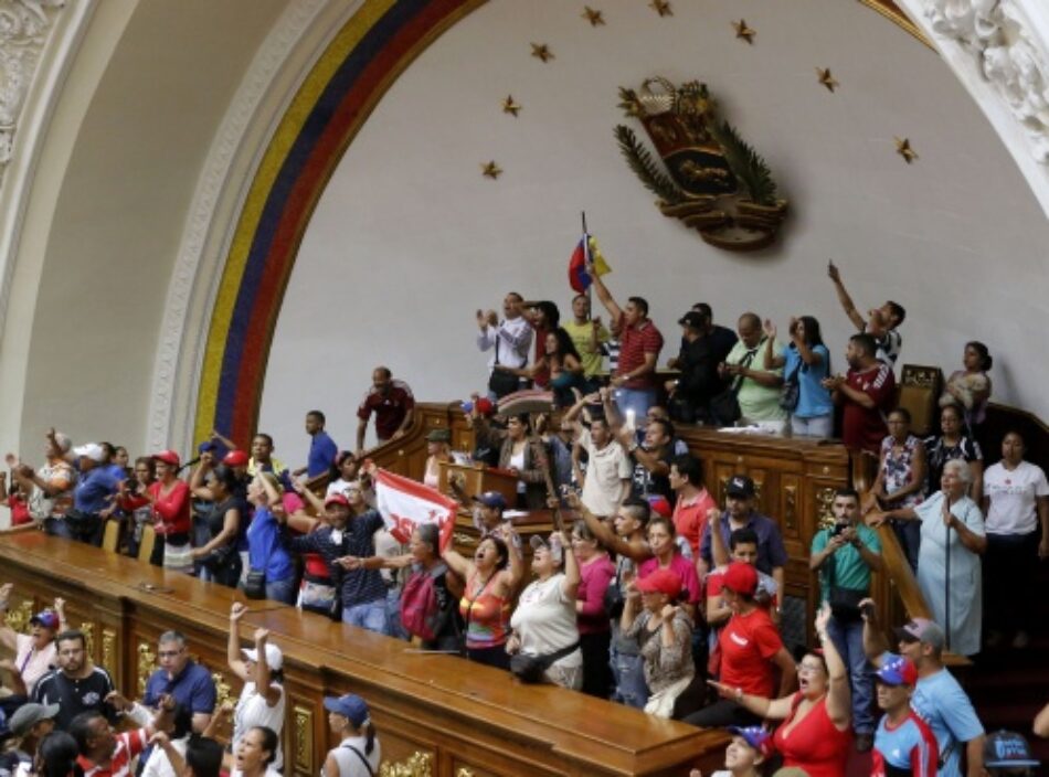 Pueblo venezolano rechaza intento golpista del Parlamento