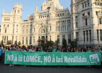 Izquierda Unida de Madrid apoya la nueva movilización estudiantil del próximo 24N contra la aplicación de las reválidas y para exigir la derogación de la LOMCE