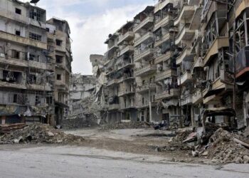 Rusia halla fosas comunes en Alepo