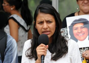 Hija de Berta Cáceres exige justicia