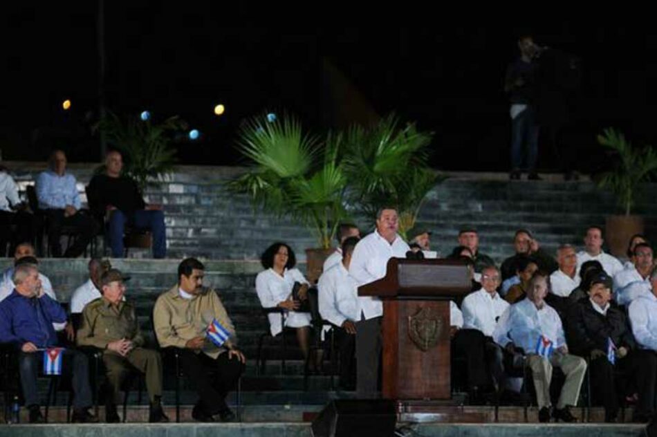 Sindicatos cubanos rinden homenaje póstumo a Fidel Castro
