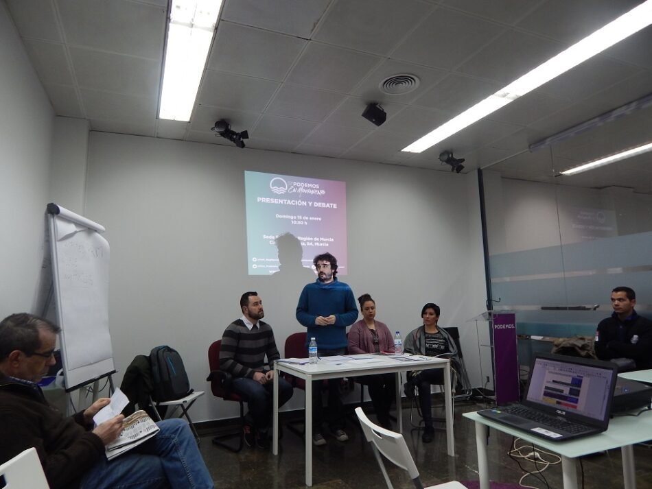 Presentación de Podemos en Movimiento en Murcia