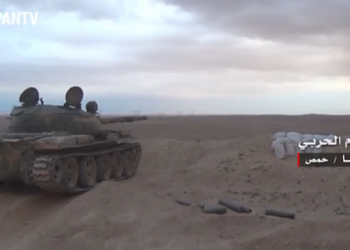 Con el apoyo de cazas rusos, Ejército sirio avanza hacia Palmira