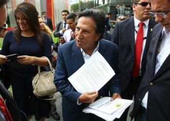 Perú: Fiscalía pide prisión preventiva por 18 meses para el ex presidente Toledo por corrupto