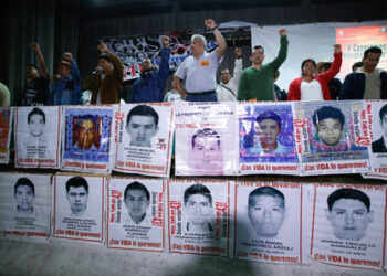 A 29 meses de la desaparición forzada de los normalistas de Ayotzinapa, marcha por los 43 en México