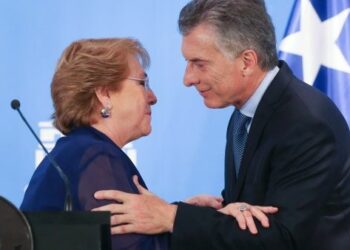 Macri viajará a Chile para reunirse este domingo con Bachelet