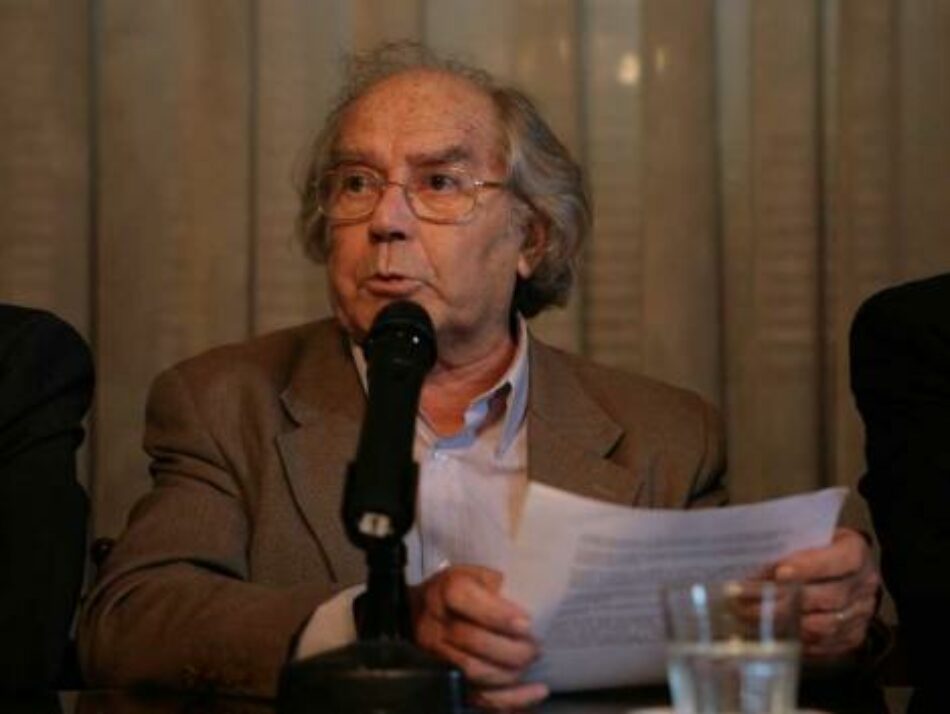 Argentina: Para Pérez Esquivel, Macri copia la política antiinmigratoria de Trump