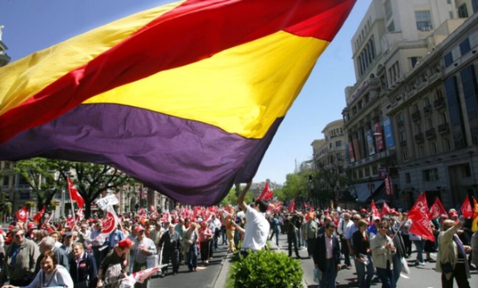 Piden al Ayuntamiento de Móstoles colocar la bandera republicana el próximo 14 de abril