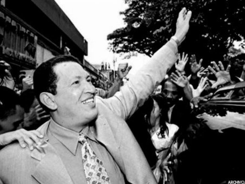 Así fue la salida de Hugo Chávez de la Cárcel de Yare en 1996