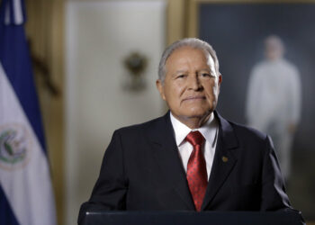 El Salvador promulga ley aprobada contra minería metálica