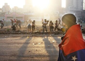 Venezuela bajo asedio