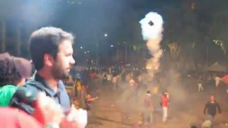 Brasil: Policía dispara bomba a diputado durante protesta contra Temer