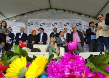 Celebran Congreso de la Paz con participación de las FARC-EP