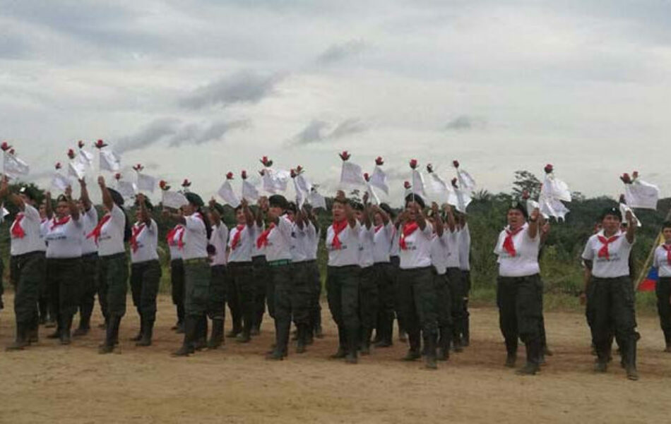 Mujeres de las FARC: “No cambiaremos el fusil por la escoba