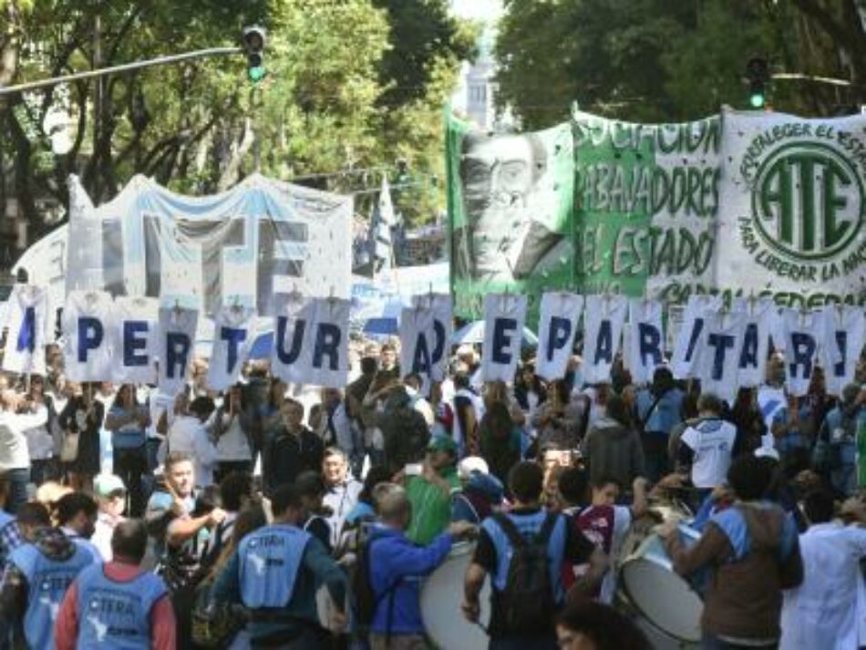 Argentina: Los docentes cumplieron otro paro nacional