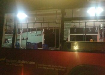 Ministro de Transporte en Venezuela repudia actos vandálicos