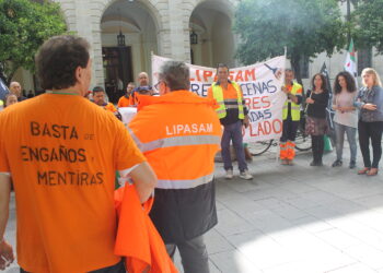 Participa lanza un mensaje contundente a Espadas para que dialogue con los ex trabajadores de Lipasam