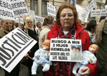 Marina Albiol participa desde hoy en la misión del Parlamento Europeo para investigar el caso de los bebés robados en el Estado español