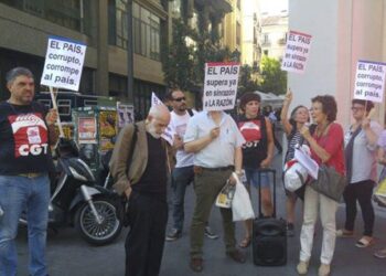 CGT protesta contra la manipulación mediática del grupo PRISA