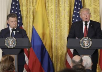 Junto a Santos,Donald Trump aseguró que la crisis en Venezuela es “una desgracia”