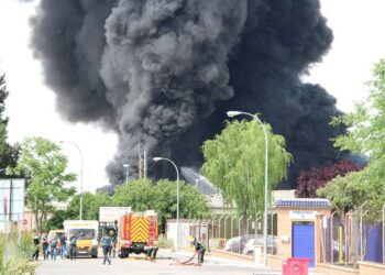 Ecologistas en Acción exige que se extremen las precauciones en el incendio de Arganda