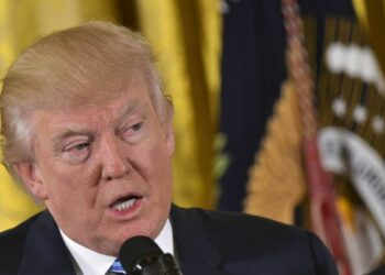 Tribunal de apelaciones de EEUU rechaza restablecer orden de Trump sobre los musulmanes