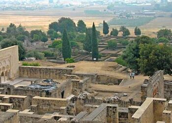 EQUO reclama a la Junta de Andalucía nuevas contrataciones para que los monumentos puedan abrir en festivo en Córdoba