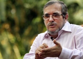 «Esperamos sus hechos, presidente»: FARC-EP insta a Santos a cumplir Acuerdo de Paz