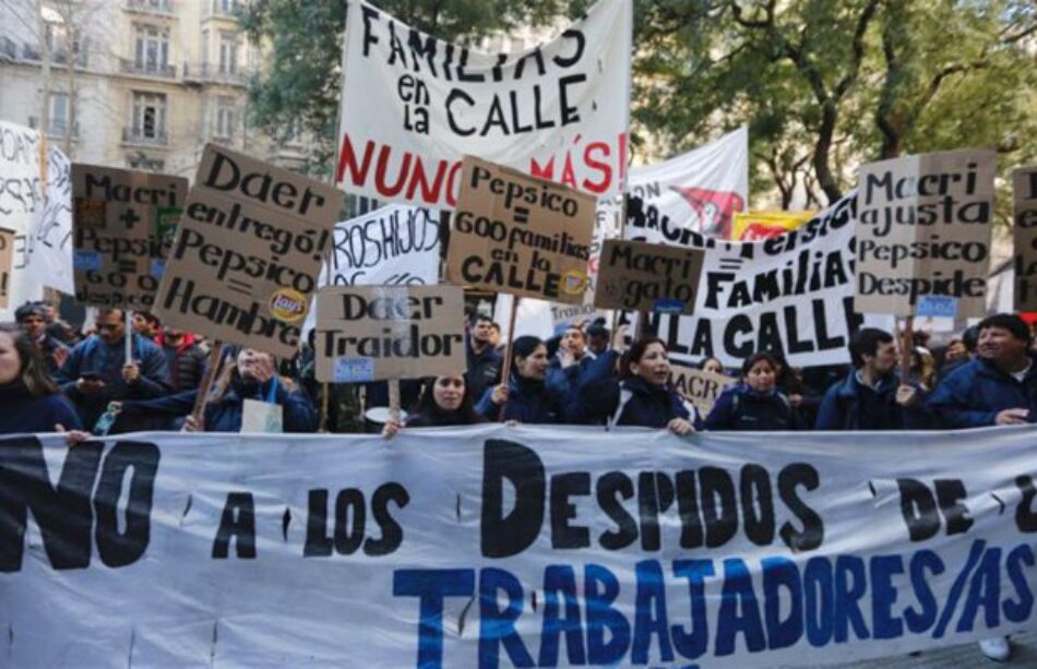 Argentina: Trabajadores despedidos de Pepsico se manifestaron frente al Obelisco y marcharon a Trabajo