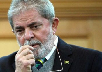 Lula da Silva: Dinero bloqueado lo obtuve dando conferencias